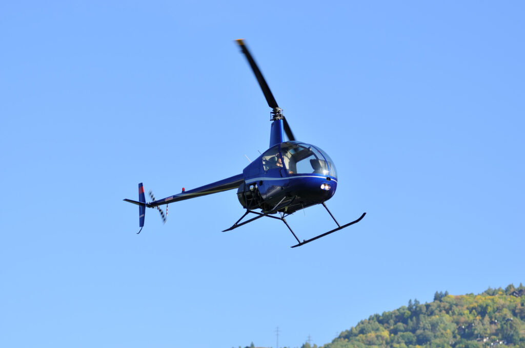 Robinson R22 helicopter