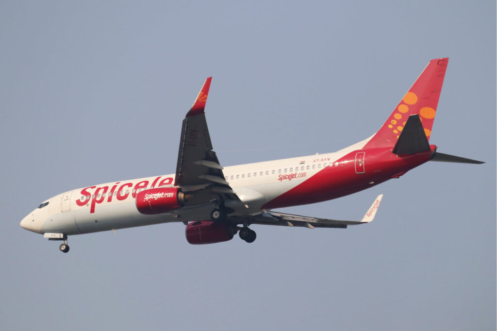 spicejet_boeing_737-800.jpg