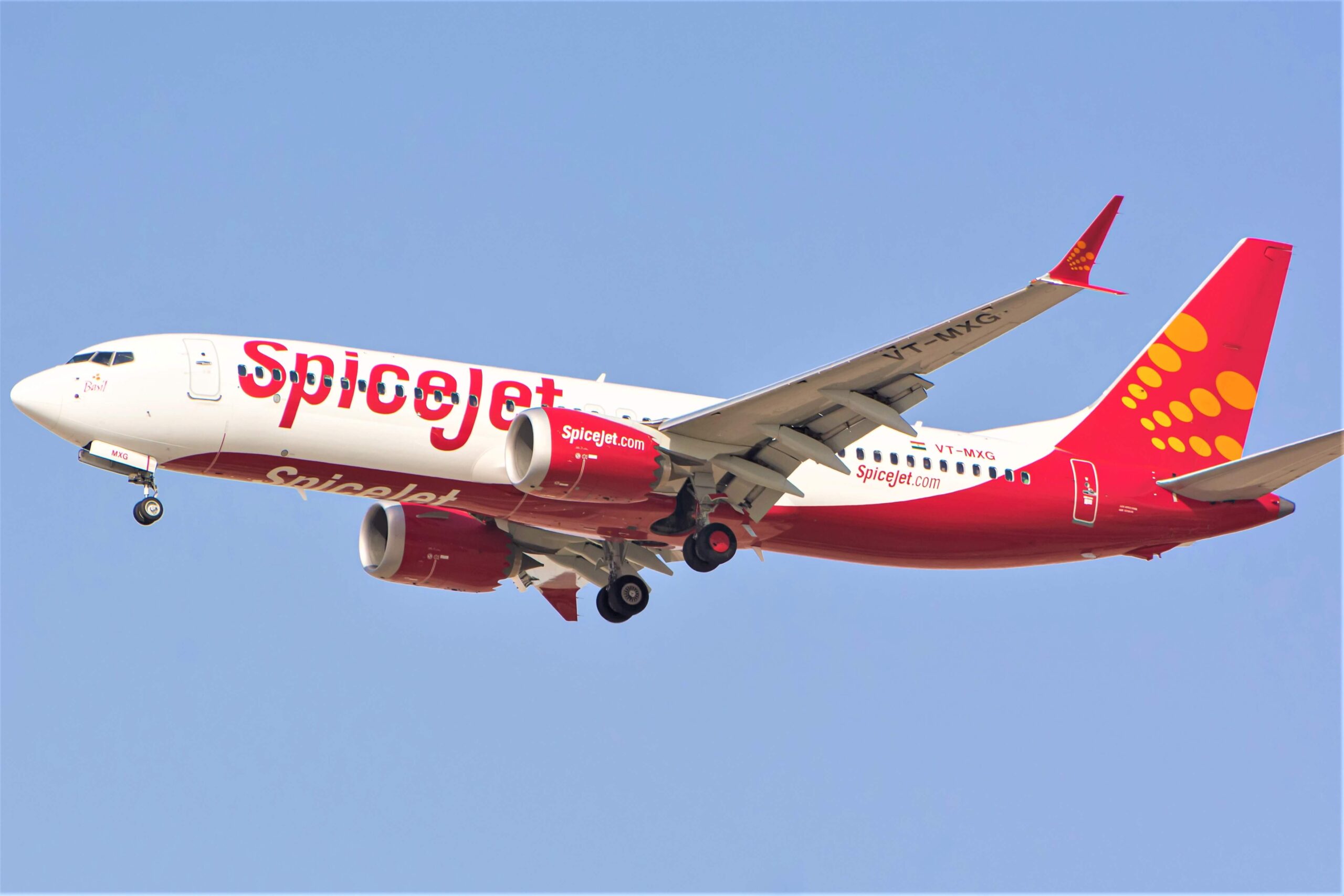 SpiceJet Grounds 90 Boeing 737 MAX Pilots After DGCA Fine - AeroTime