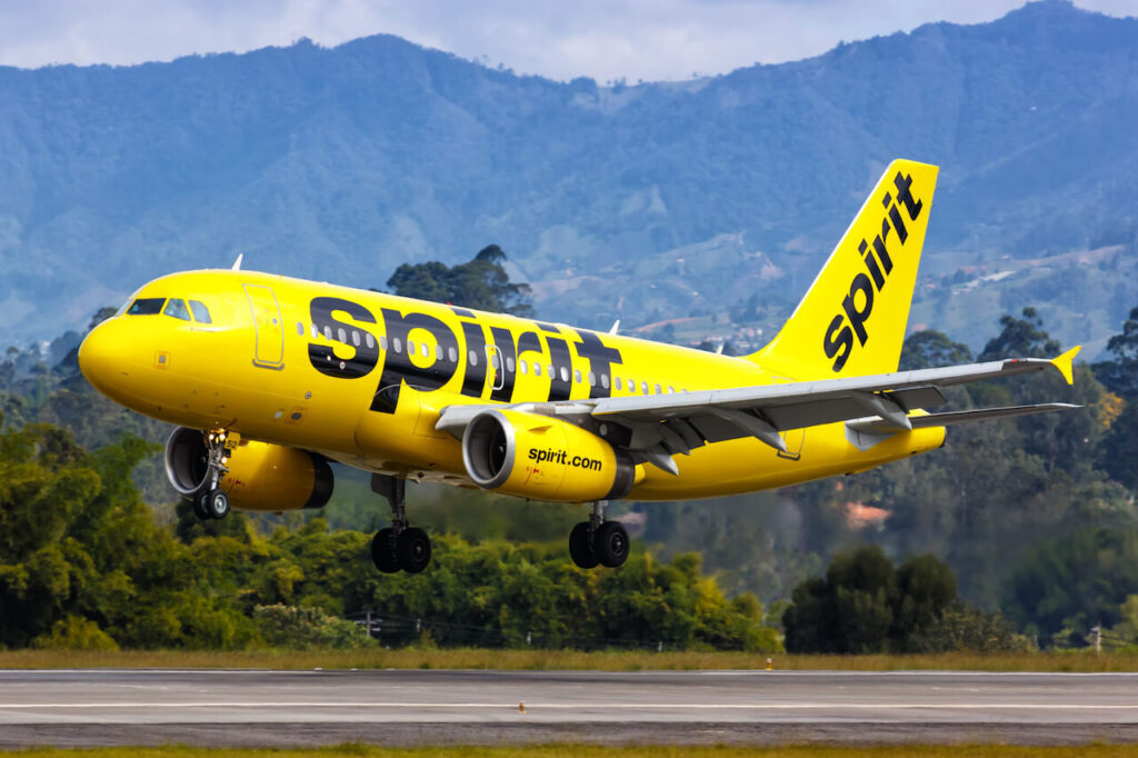 spirit_airlines_ends_deal_talks_w_frontier_continues_with_jetblue.jpg