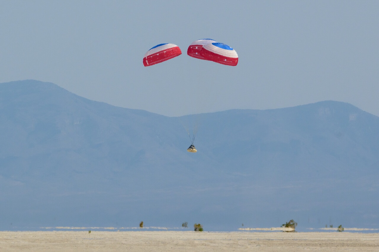 Boeing’s Starliner Capsule Returns To Earth, Completes Test Flight ...