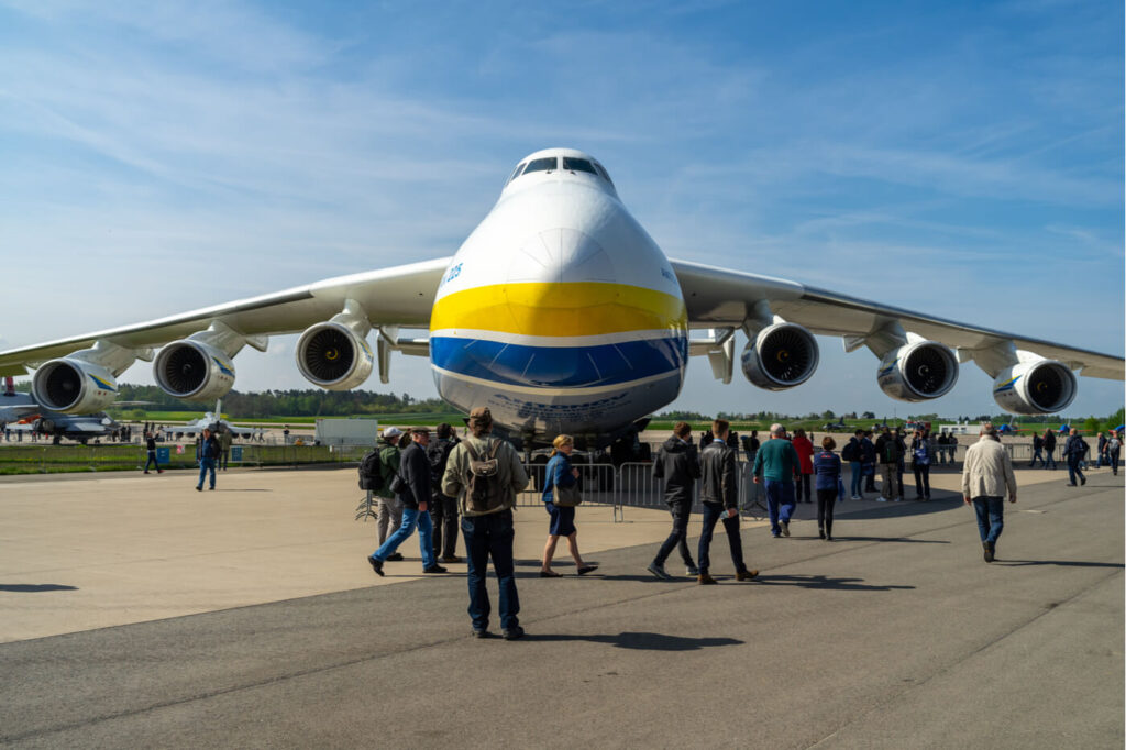 strategic_airlifter_antonov_an-225_mriya-1.jpg