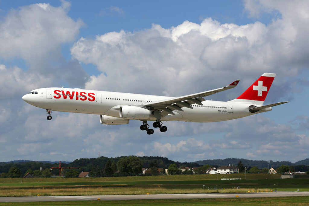 swiss_air_temporarily_suspends_hkg_flights-1.jpg