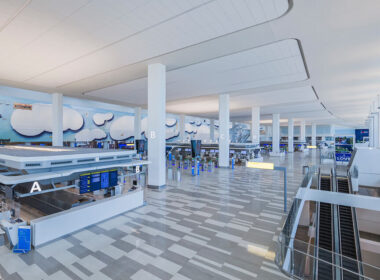 terminal_b_of_lga_officially_renovated.jpeg