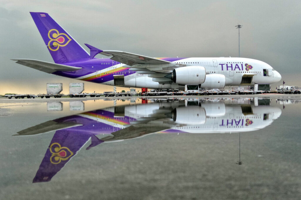 thai_airways_a380_.jpg