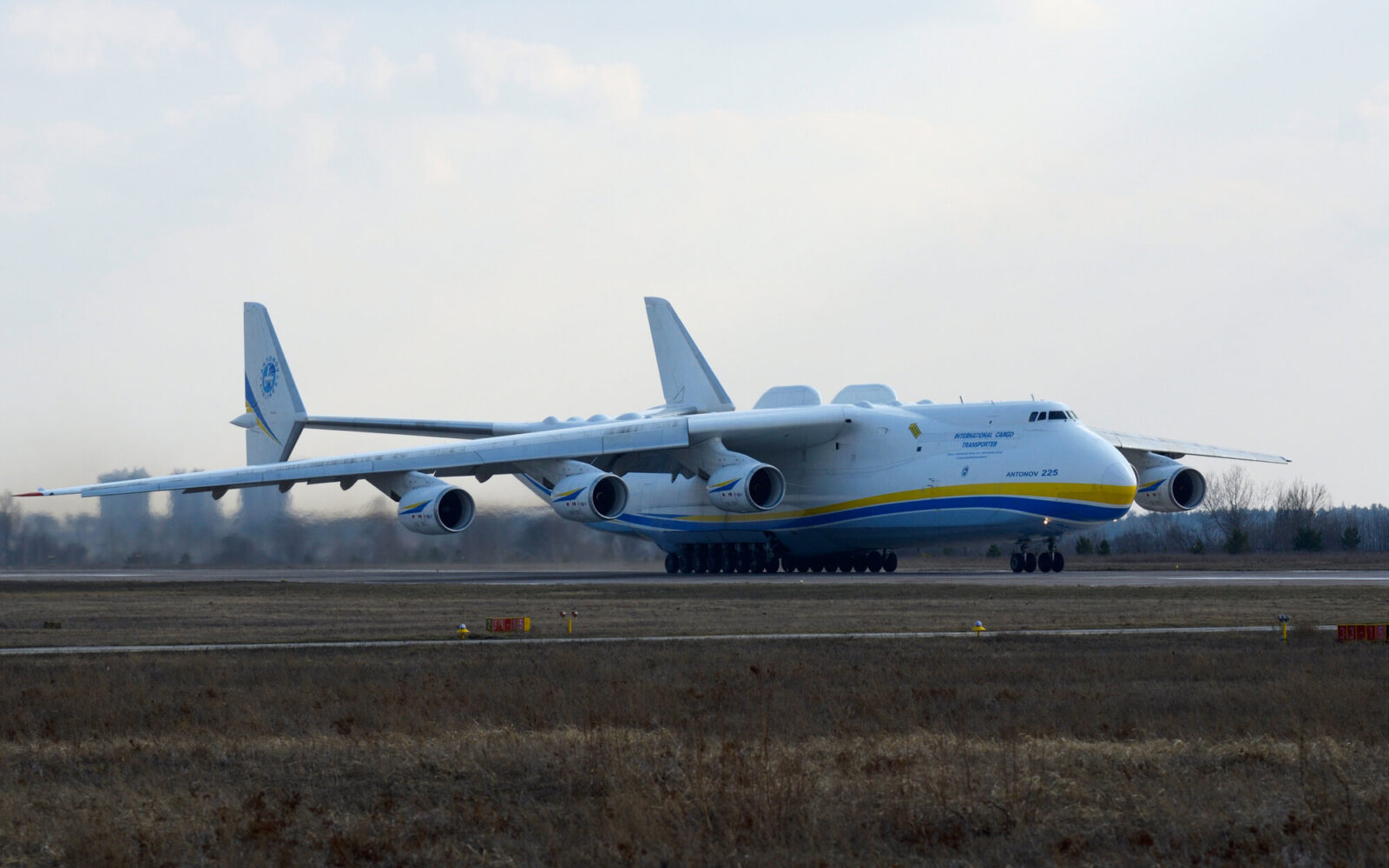 Fate of An-225 Mriya unknown as battle rages on at Antonov Airport ...