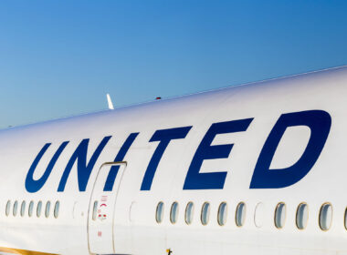 united_airlines_aircraft_logo_at_an_aircraft_in_frankfurt.jpg