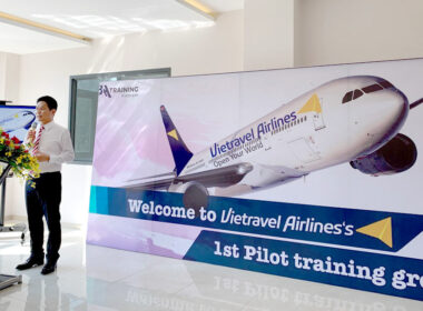 vietravel_airlines_at_baa_training_trainng_centre_2020.jpg