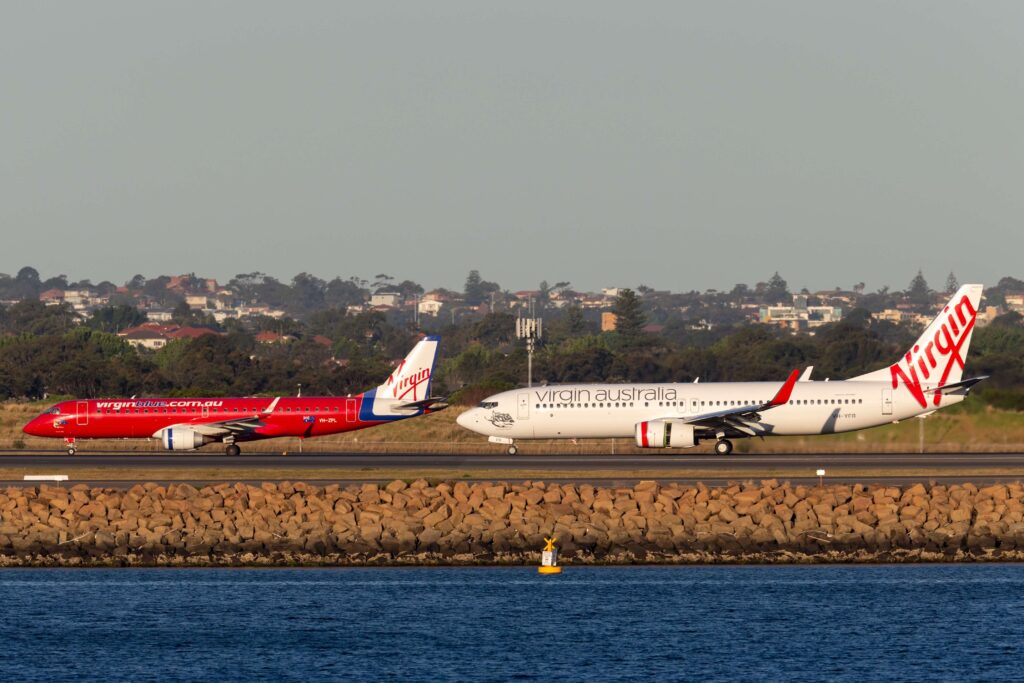 virgin_australia_airlines_boeing_737_airliner_at_sydney_airport..jpg